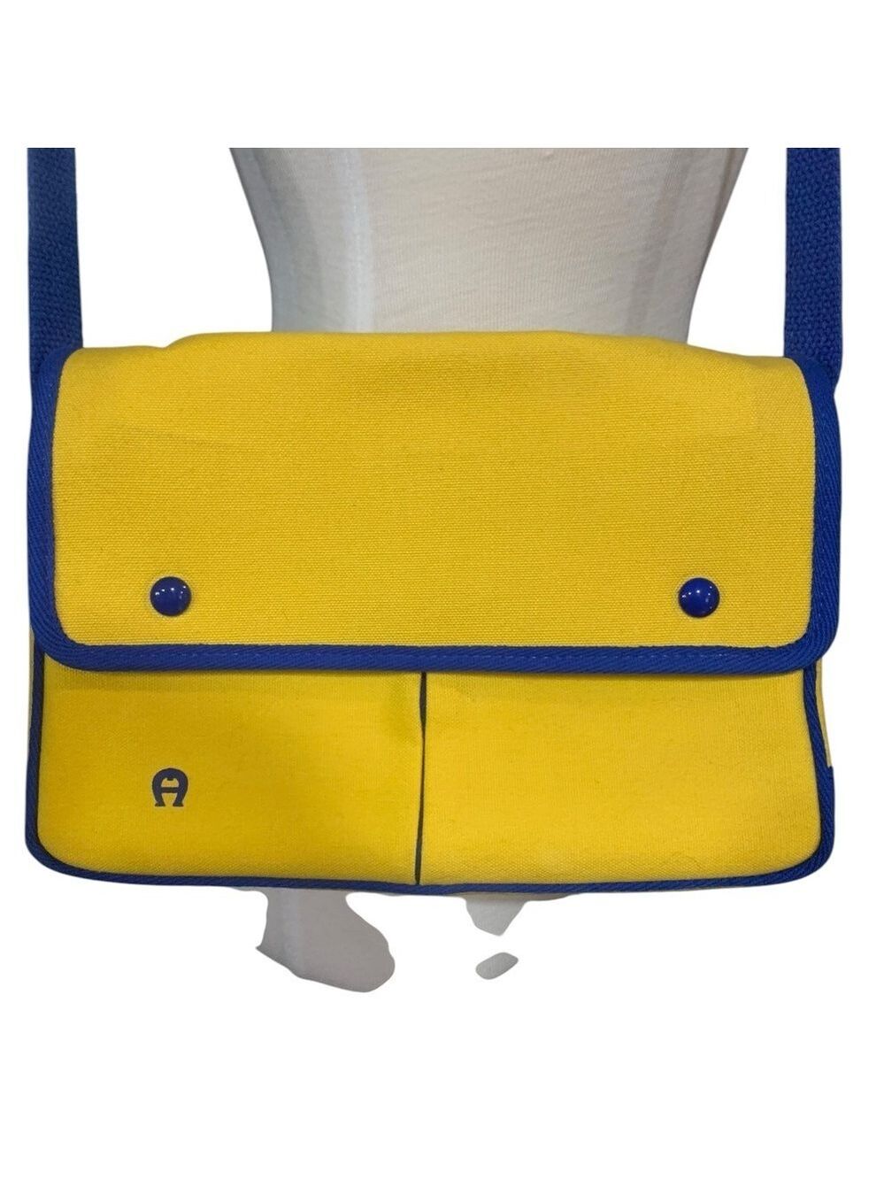 Vntg 80’s Etienne Aigner yellow and blue canvas shoulder bag- rare - Picture 2 of 10
